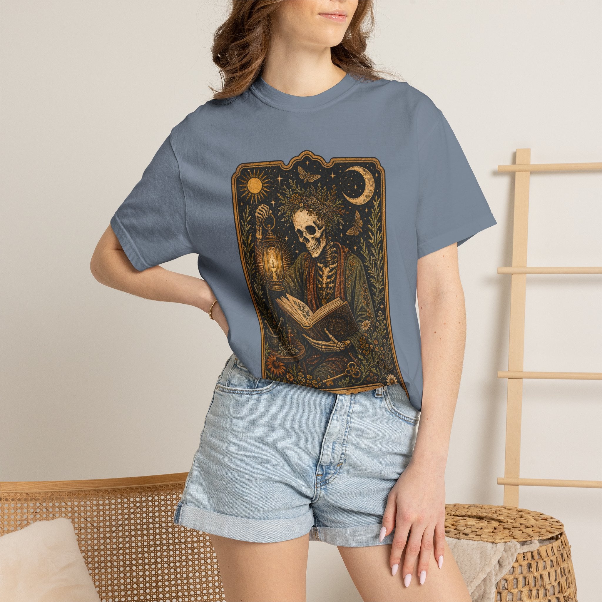 Reader Tarot T-Shirt — Gothic Skeleton Booklover Tee